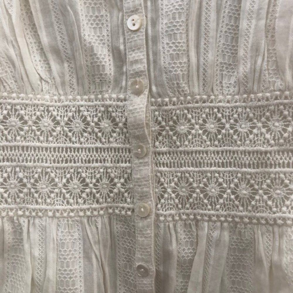 White short sleeved cotton top. New with tags from Sundance. - Picture 2 of 5
